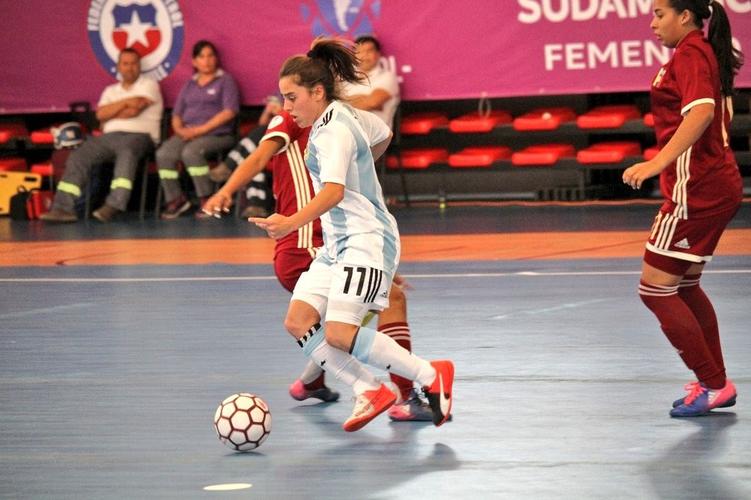 厄瓜多尔vs智利女足